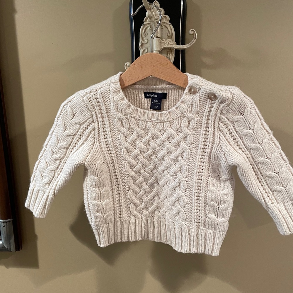 6-12 month Baby Gap fisherman sweater